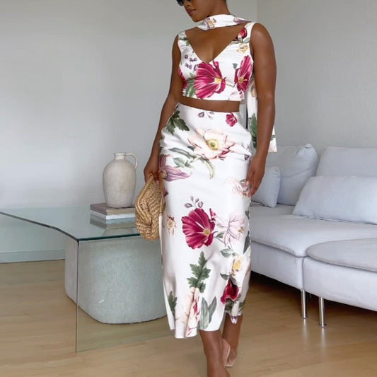 White Floral Vest Half Skirt Set