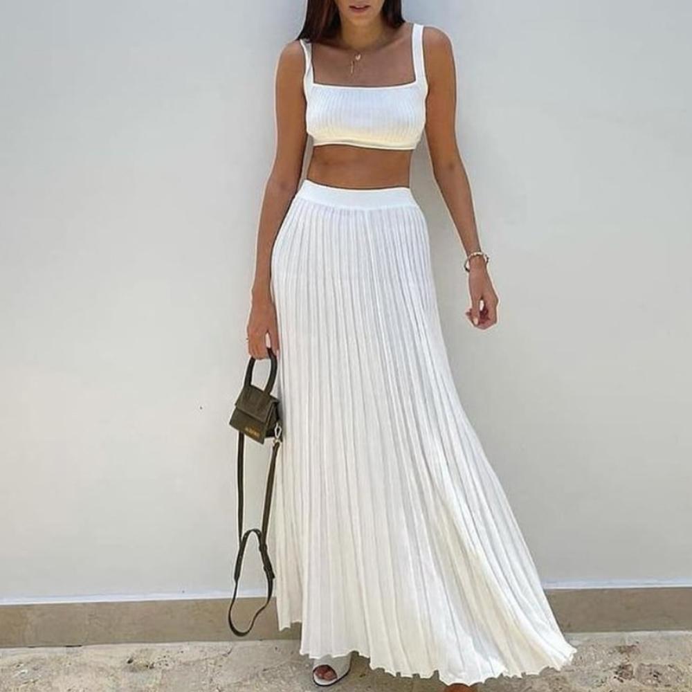 Elegant Sleeveless Short Top Pleated Skirt Set